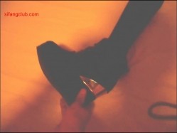 KTV灌醉【大眼萌妹】带入酒店脱光光任意玩弄 ️玩胸玩穴暴力抽插 截图13