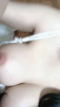 打飞机推荐！这奶子绝了~【小谜鹿】极品美乳~害我狂撸！不需要脸，靠奶子就让粉丝们疯狂了 截图14