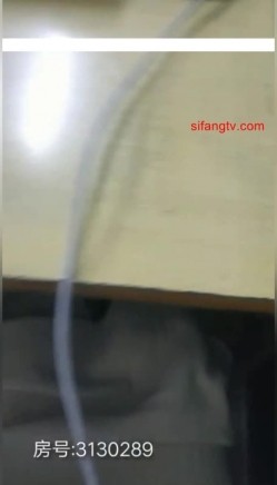 边上课边跳蛋的感觉【大三小依依】跳蛋藏逼上课那才叫爽 到了下课急着跑厕所喷 截图9