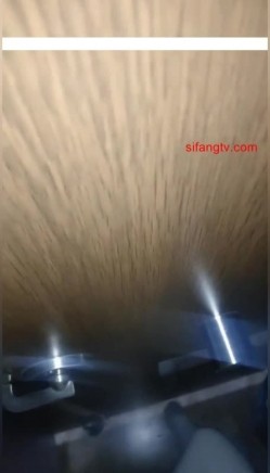 边上课边跳蛋的感觉【大三小依依】跳蛋藏逼上课那才叫爽 到了下课急着跑厕所喷 截图11