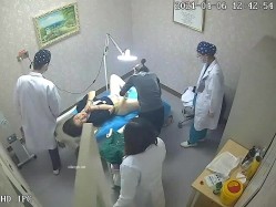 监控破解仁爱医院偷窥 给内部美女医生做妇科检查 截图12