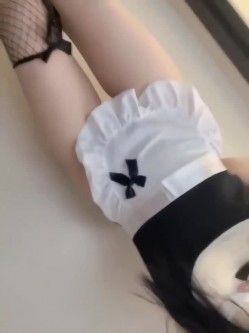 超高颜值绿茶主播【提莫的_原昵称甜桃11】高价福利视频 多种制服自慰啪啪 截图1
