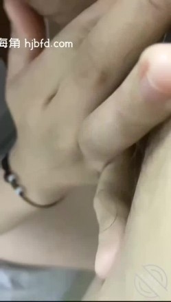 海神侄子爆肏嫂子6.0 小别租屋香艳偷情 好痒再用力点我快到了~完了完了你射里面了？真是服你了！ 截图3