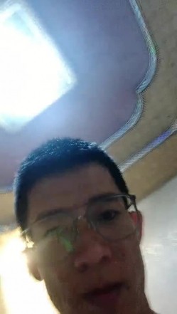 乖巧的骚女友全程露脸出租屋内激情啪啪，口交深喉大鸡巴被小哥后入暴力抽插，浪荡呻吟草得她好舒服真刺激 截图5