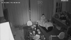 ️【破解摄像头】破解摄像头啪啪啪 求操遭拒枕头自慰 截图11