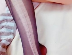 《百度云泄密》火爆身材的大二美女和男友之间的私密视频被曝光 截图1