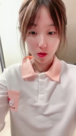 超漂亮！校花级女神~【为笨蛋争口气】扣穴自慰！爽出白浆 截图14