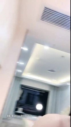 尤物尤物！顶级尤物来袭！170CM高挑的身材 大长腿搭配连体黑丝完美的圆脸 截图5