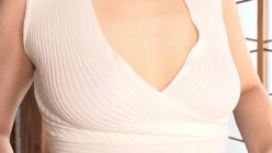 1pondo-042322_001 本当にあったヤバい話 ～巨乳奥さんと誰にも言えない秘密の出来事～ 截图1