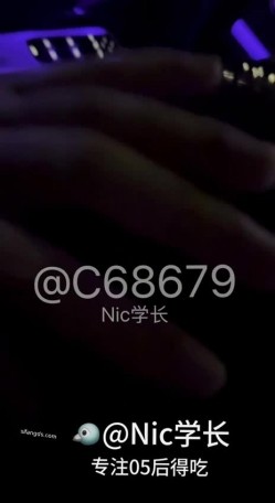 约啪大神，【Nic学长】，专攻05后，学生妹重金拿下，情趣黑丝诱惑，酒店内夜夜笙歌 截图6