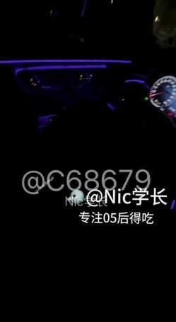 约啪大神，【Nic学长】，专攻05后，学生妹重金拿下，情趣黑丝诱惑，酒店内夜夜笙歌 截图12