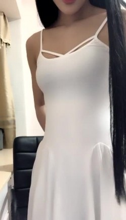 最美的外围女神alice 纤瘦瓜子脸明星级别颜值 大尺度紫薇漏出 众网友围观互动 颜值控强推 截图8
