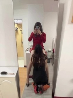 圣诞狂欢 Cindy腿腿 国产极品人气TS，长相清纯身材一流，一双纤细的大长腿，不输任何女人 截图12