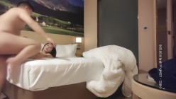 一屌探花_太子啪啪高颜值包臀裙高个美女，极品女神美乳翘臀肤白如玉激战一场 截图11