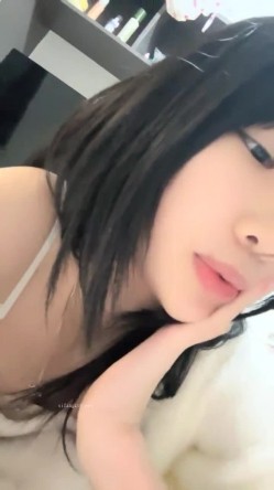 校花学妹【兔牙】看的我鸡巴蠢蠢欲动 截图2