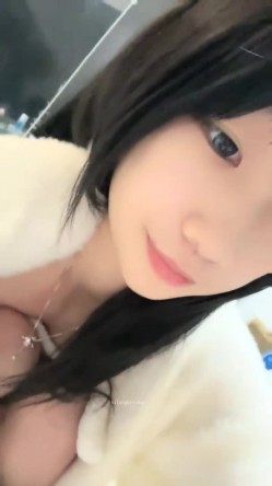 校花学妹【兔牙】看的我鸡巴蠢蠢欲动 截图8