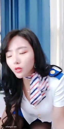 极品高颜值美女【妲己专职勾引】小骚货穿空姐制服爆裂黑丝勾搭姐夫啪啪 无套爆操三穴全开后入爆菊 高清源码录制 截图1
