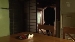 JUX-581 息子を誘惑する日焼け母 篠田あゆみ 截图1