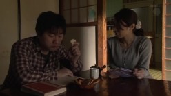 JUX-581 息子を誘惑する日焼け母 篠田あゆみ 截图2