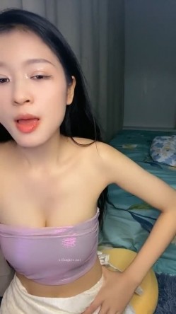 【柠美】诱舞自慰，狂插无套啪，内射安排，短期下海尤物，可遇不可求！撸管佳作 截图8