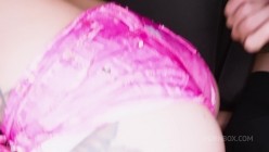 LegalPorno - Geisha Kyd - His Wife Needs to Experiment and Wants to Have a Gangbang So She Can Squirt Nonstop.mp4 截图4