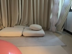 网红熟女【蜜桃】极品御姐瑜伽私拍全裸诱惑 截图16