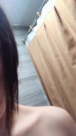 健身教练云妹妹露脸性感女神拒绝道具一根手指就水汪汪难得一见的极致好身材 截图14
