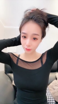 淫荡美女老师【老师湿透了】全程高然 被操内射了 后入+内射 口爆 疯狂自慰 截图1