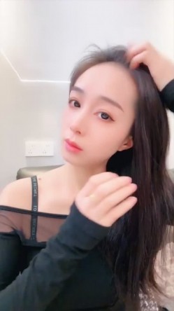 淫荡美女老师【老师湿透了】全程高然 被操内射了 后入+内射 口爆 疯狂自慰 截图3
