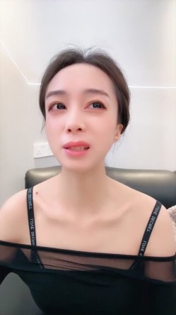 淫荡美女老师【老师湿透了】全程高然 被操内射了 后入+内射 口爆 疯狂自慰 截图4