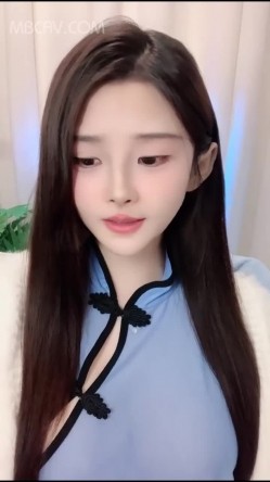 颜值气质明星脸甜美邻家小妹,民国风高透视情趣内衣诱惑,衣服壹脱,奶子又白又大 截图1