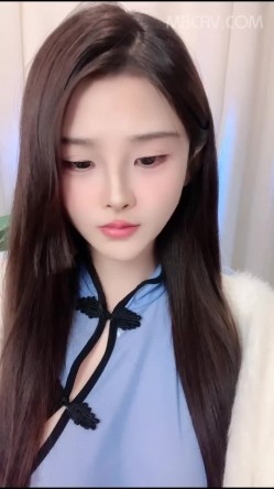 颜值气质明星脸甜美邻家小妹,民国风高透视情趣内衣诱惑,衣服壹脱,奶子又白又大 截图6
