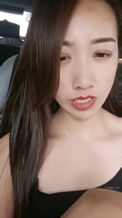 主营户外，喜欢刺激的感觉，【小温柔】，约情人驱车到无人区，车震内射，回到酒店性欲再起，骚逼真是个榨 截图14