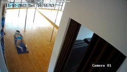 【极品稀缺 ️破解摄像头】钢管舞舞蹈室破解头偷拍 ️身材不错的小姐姐日常练功跳舞 适合高难度动作 截图10