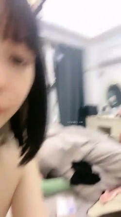 外围女神下海--模特身材~美爆了~【正妹儿】蛋都撸炸了，肉棒跳蛋轮流自慰，呻吟太酥了！ 截图5