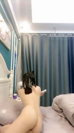 外围女神下海--模特身材~美爆了~【正妹儿】蛋都撸炸了，肉棒跳蛋轮流自慰，呻吟太酥了！ 截图10