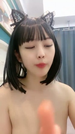 外围女神下海--模特身材~美爆了~【正妹儿】蛋都撸炸了，肉棒跳蛋轮流自慰，呻吟太酥了！ 截图15