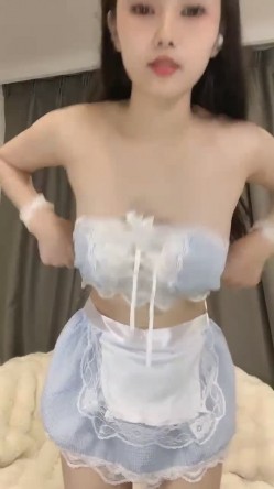 最新下海的大美女，人美，气质高~尤物~【小玉】这奶子无解了，太好看了，哪个男人看了不想摸两把 截图5
