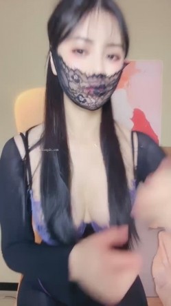 极品少妇【糯米姐姐】绿茶脸，带货自己的性爱视频，网络卖淫女，大奶少毛一线天，掰逼展示，有痔疮 截图5