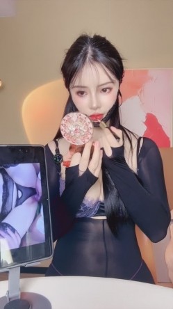 极品少妇【糯米姐姐】绿茶脸，带货自己的性爱视频，网络卖淫女，大奶少毛一线天，掰逼展示，有痔疮 截图14
