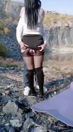 快手骚逼熟女【慧慧】性欲旺盛，户外野战，口活干炮一条龙，掰逼放尿，喜欢舔阿姨骚穴不可错过 截图3