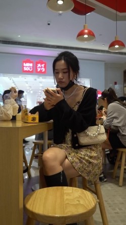 【CD回顾】私房YH0系列 每个系列都是精品第四季 顶级无内！被内射完美女！13流出白色精液！ 截图9