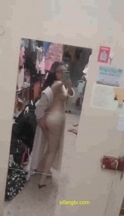 曾经火爆全网的私圈土豪定制高颜值大二露脸美女吴x晶学校宿舍紫薇露出 截图16