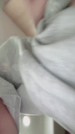 神似杨幂！高颜值露脸台湾反差巨乳女神「波衣Boi」最新订阅，S型窈窕性感身材，联动知名男网黄 截图7