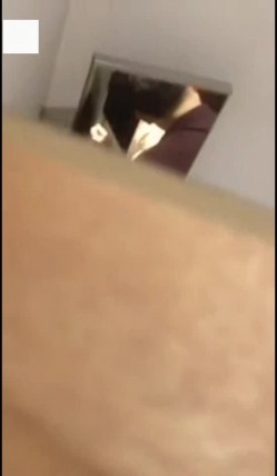 真实商场试衣间偷拍 某领导和情人竟在试衣间里搞起来了 外面很多人在讲话 露脸 截图6