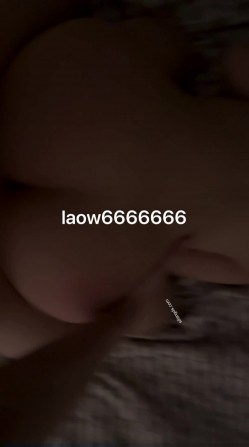 【年度最佳】神豪，老吴爱约炮原创，约啪超明星级别女奴，完美露脸，白虎御姐，无套狂草 截图8