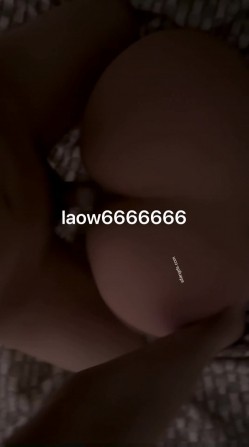【年度最佳】神豪，老吴爱约炮原创，约啪超明星级别女奴，完美露脸，白虎御姐，无套狂草 截图12