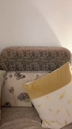 极品尤物网红御姐！居家道具自慰操逼！振动棒磨蹭阴蒂，炮友趁机插入，爽的淫水直流好骚 截图7