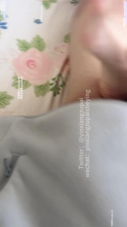 【印象足拍63】，最新大神破解，这期尺度不算大，但是妹妹的颜值是真的高，足交 截图13