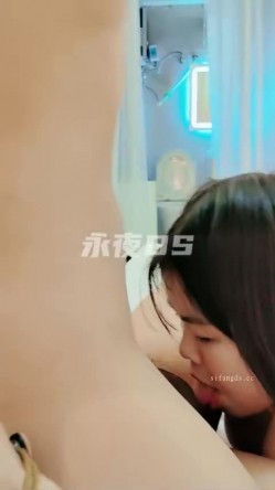 SM顶级调教大神【永夜DOM】圈养各种妹子多种刺激玩法，各种啪啪调教露脸高颜反差婊，纯纯人形小母狗 截图12